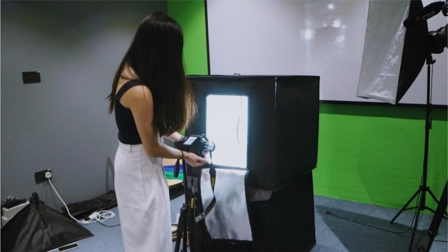 Working for E-Commerce Businesses