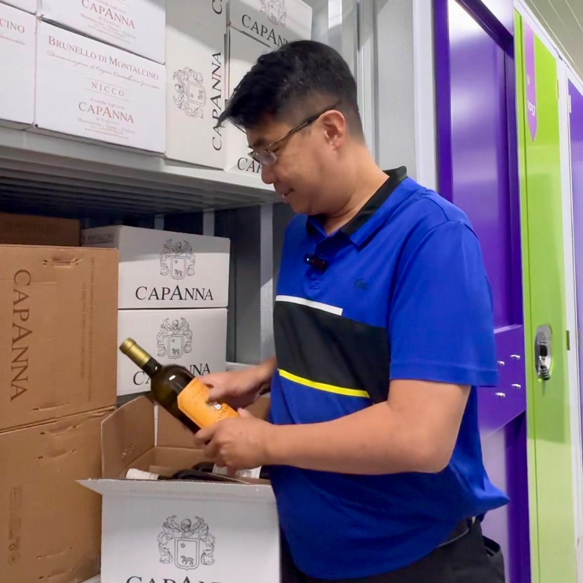 New Wine Storage Move In @ 202 Kallang Bahru